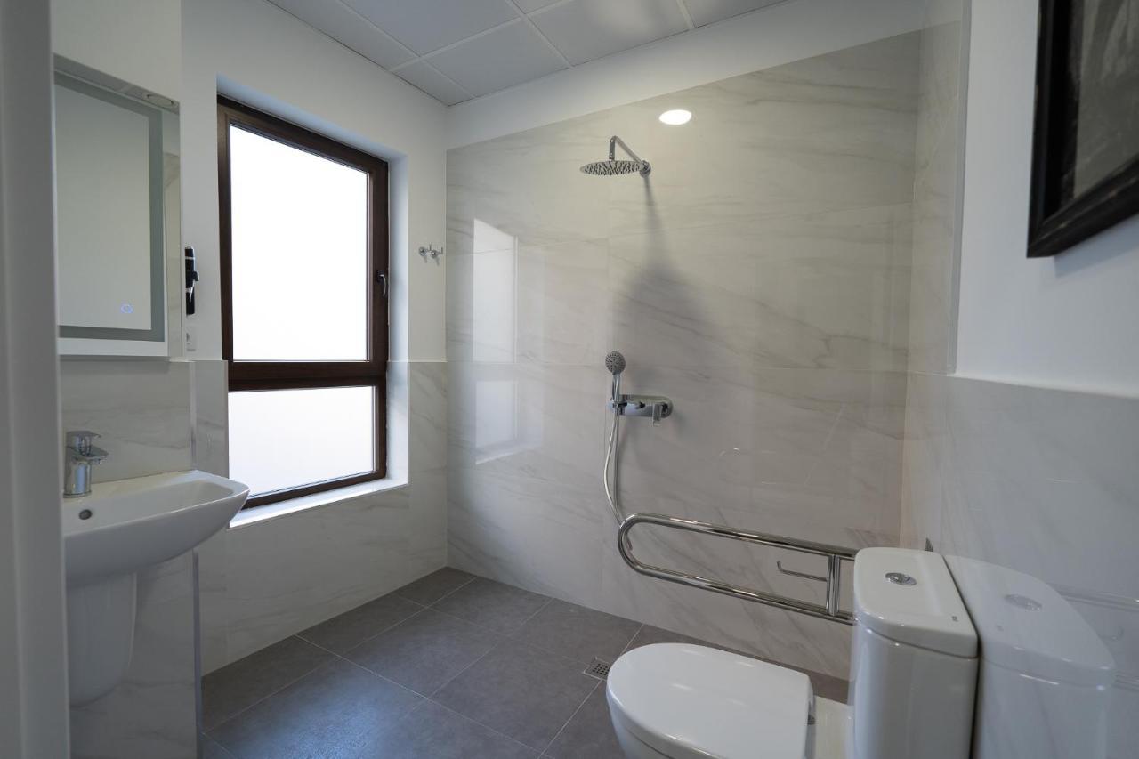 Center Suite Acebedos Santander Exteriör bild